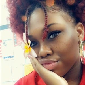 Meet your Posher, Kala